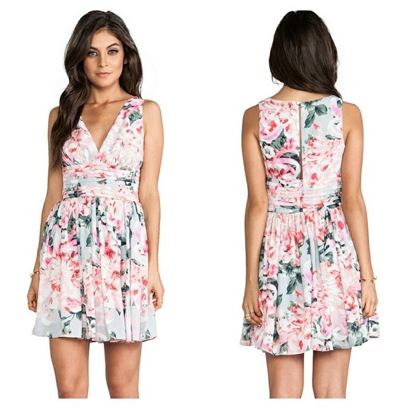 BB Dakota Dresses & Skirts - NWT BB DAKOTA DRESS SIZE 16